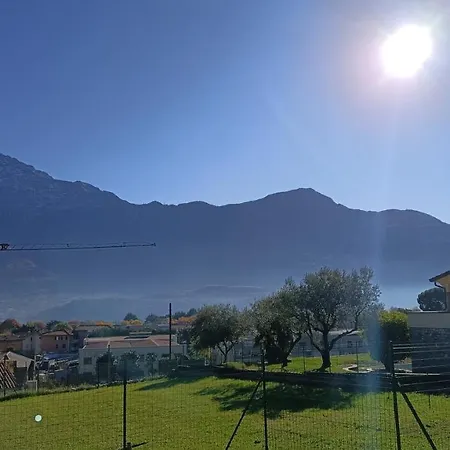 With Garden, View And Parking - Larihome A15 * Domaso