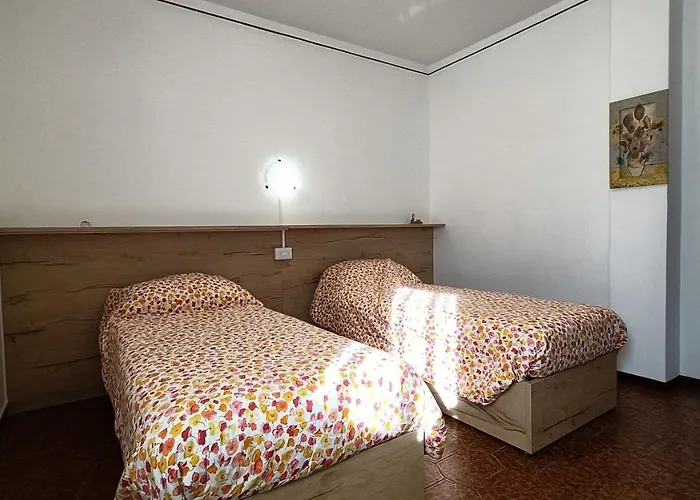 Apartament With Garden, View And Parking - Larihome A15 *