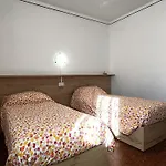 Lägenhet With Garden, View And Parking - Larihome A15 *